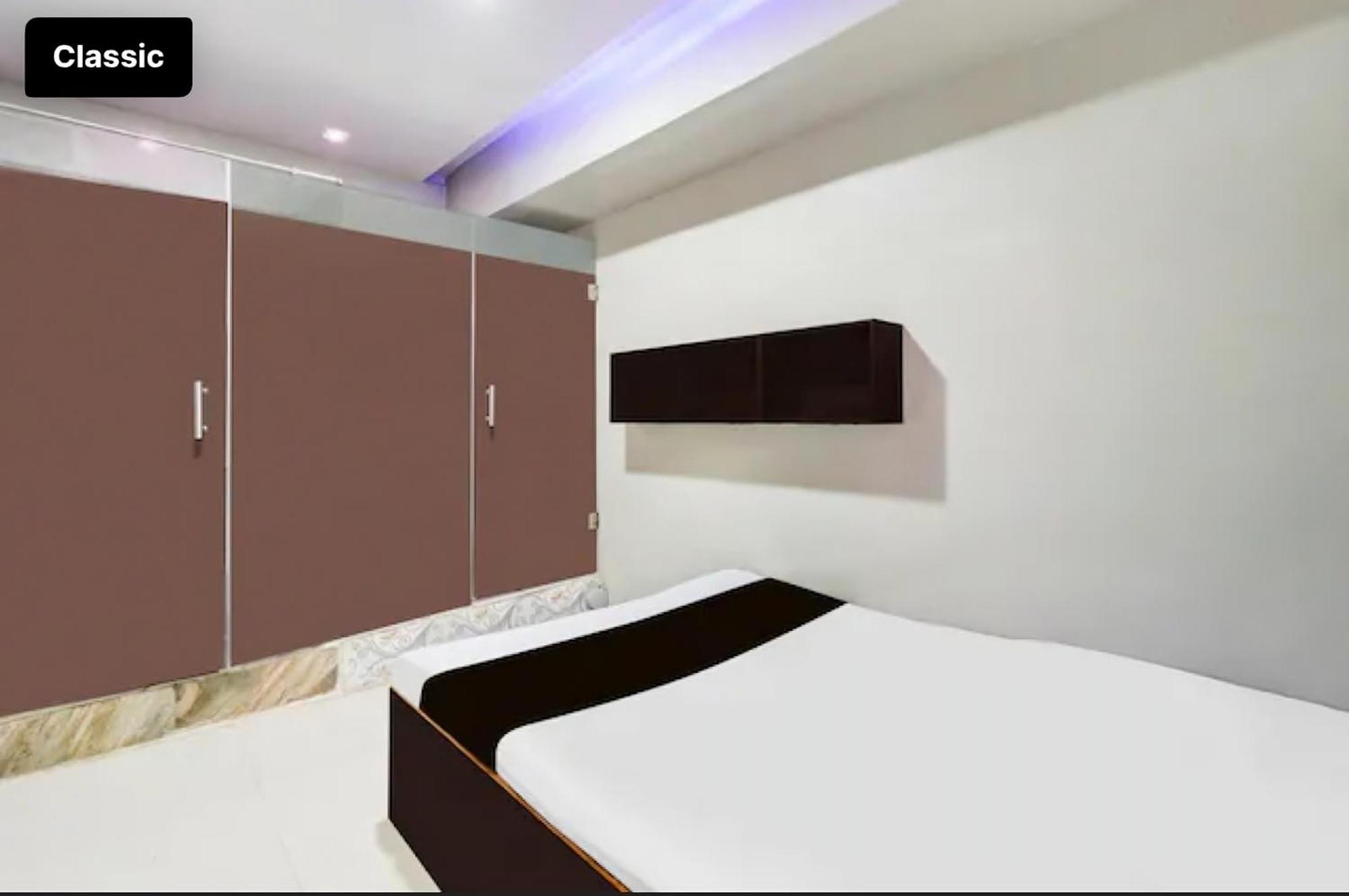 Selfie Rooms Surat Zewnętrze zdjęcie